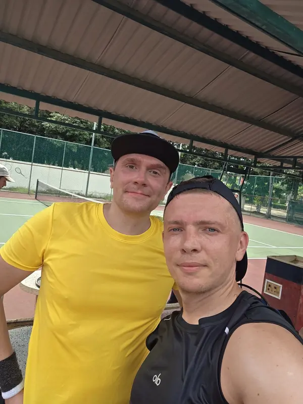 Oleg Chegodin выиграл(а) в спарринге у Mikhail Lipaev со счетом 6:2, 2:0