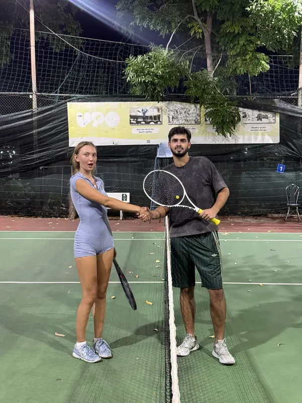 Timur Abakarov победил(а) в жестком спарринге Vilena Klementyeva со счетом 6:3, 6:7 (4:7) и супер тай-брейком 10:6