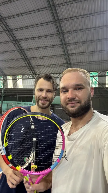 Vladimir Cherepanov выиграл(а) в спарринге у Mikhail Berdnikov со счетом 6:2, 6:2, 4:2